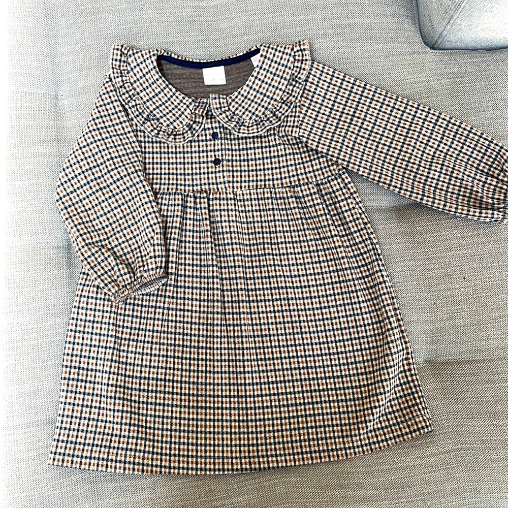 Girls dress, 4-5T, Zara, warm